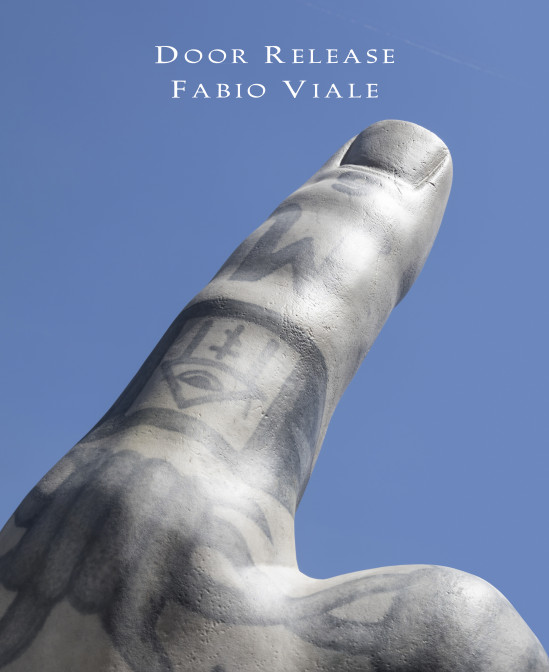 Fabio Viale | Door Release